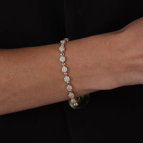 Pulseira Dourada de Circulos com Zircônia Flore