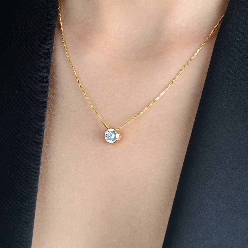 Colar Dourado Zircônia Ponto de Luz Flore