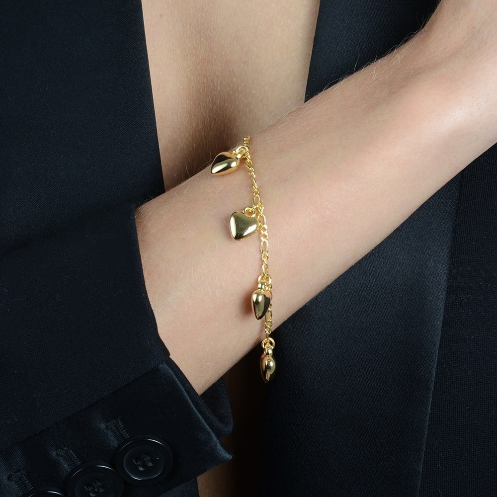Pulseira Dourada com Pingentes de Coração Flore